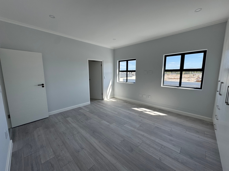 4 Bedroom Property for Sale in Sandown Western Cape